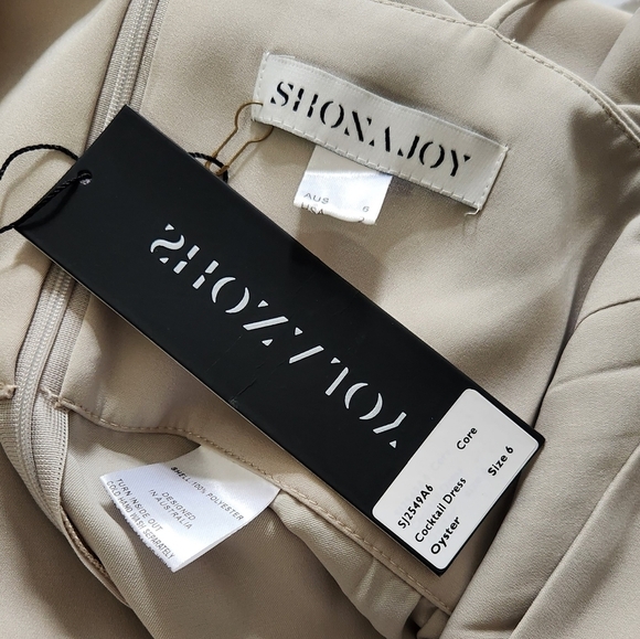 New!Shona Joy cocktail core draped dress‎ - Picture 9 of 12